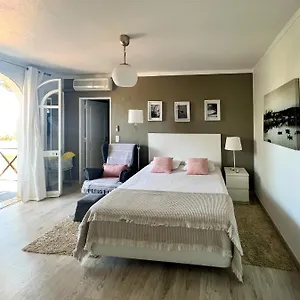  Apartment Sweet Chill Out